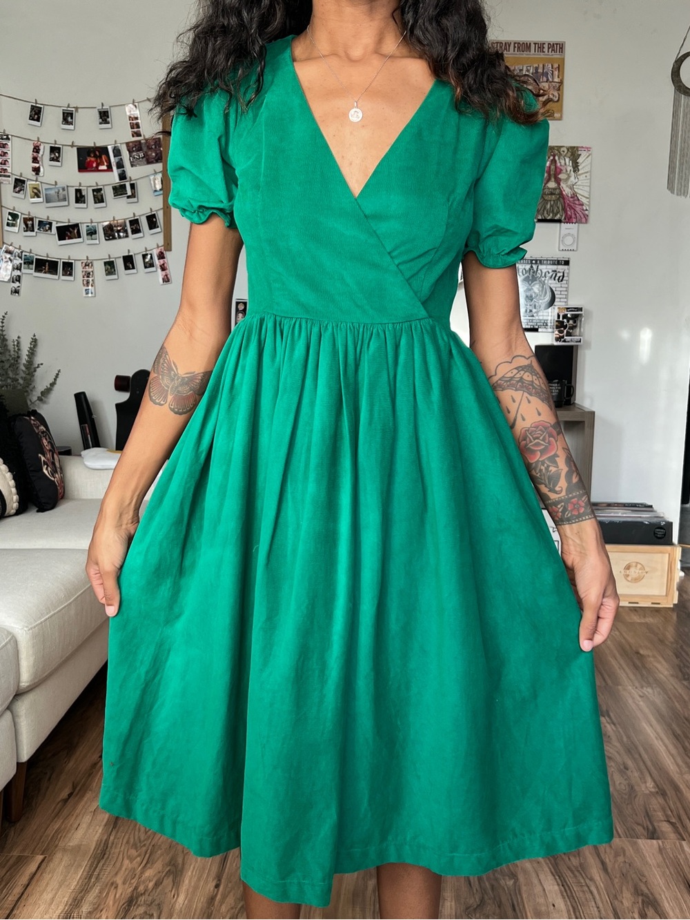Lisa Says Gah! Emerald Green Puff-Sleeve Midi Dress